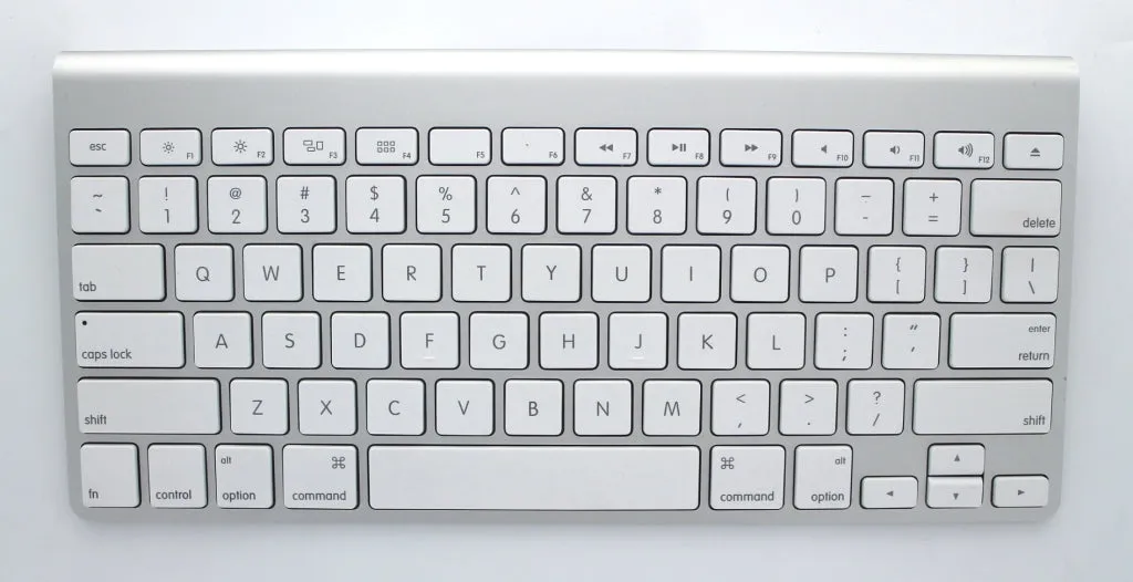 Apple Wireless Keyboard - Silver - MC184LL/A