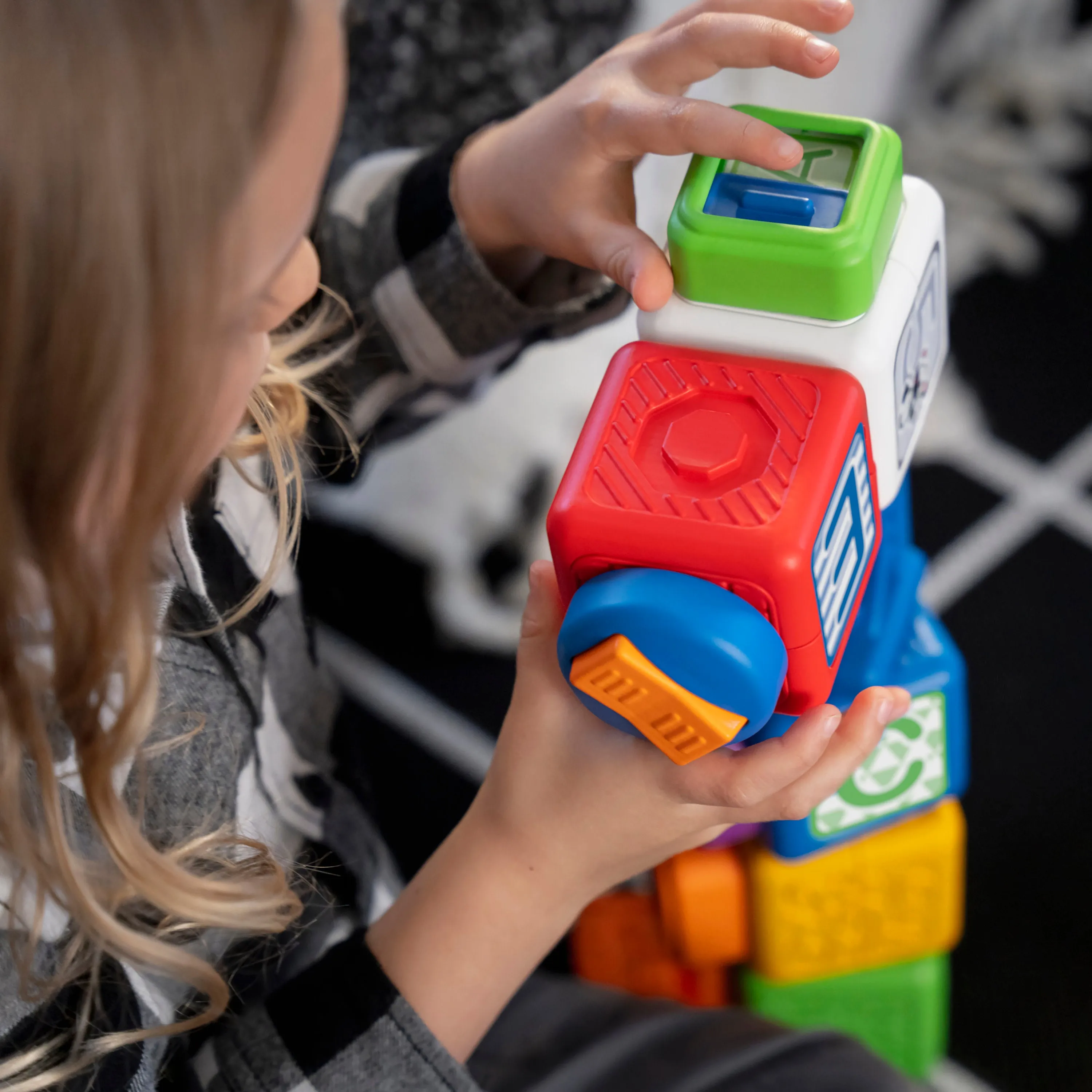 Baby Einstein Connectables 15-Piece Bridge & Learn Magnetic Activity Blocks